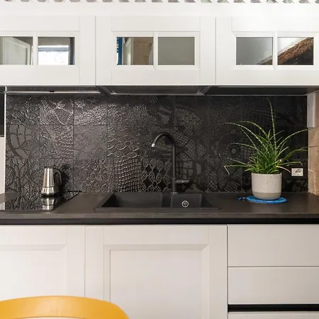 Guesthost - Aretusa - Ortigia Historic Gem Apartman *